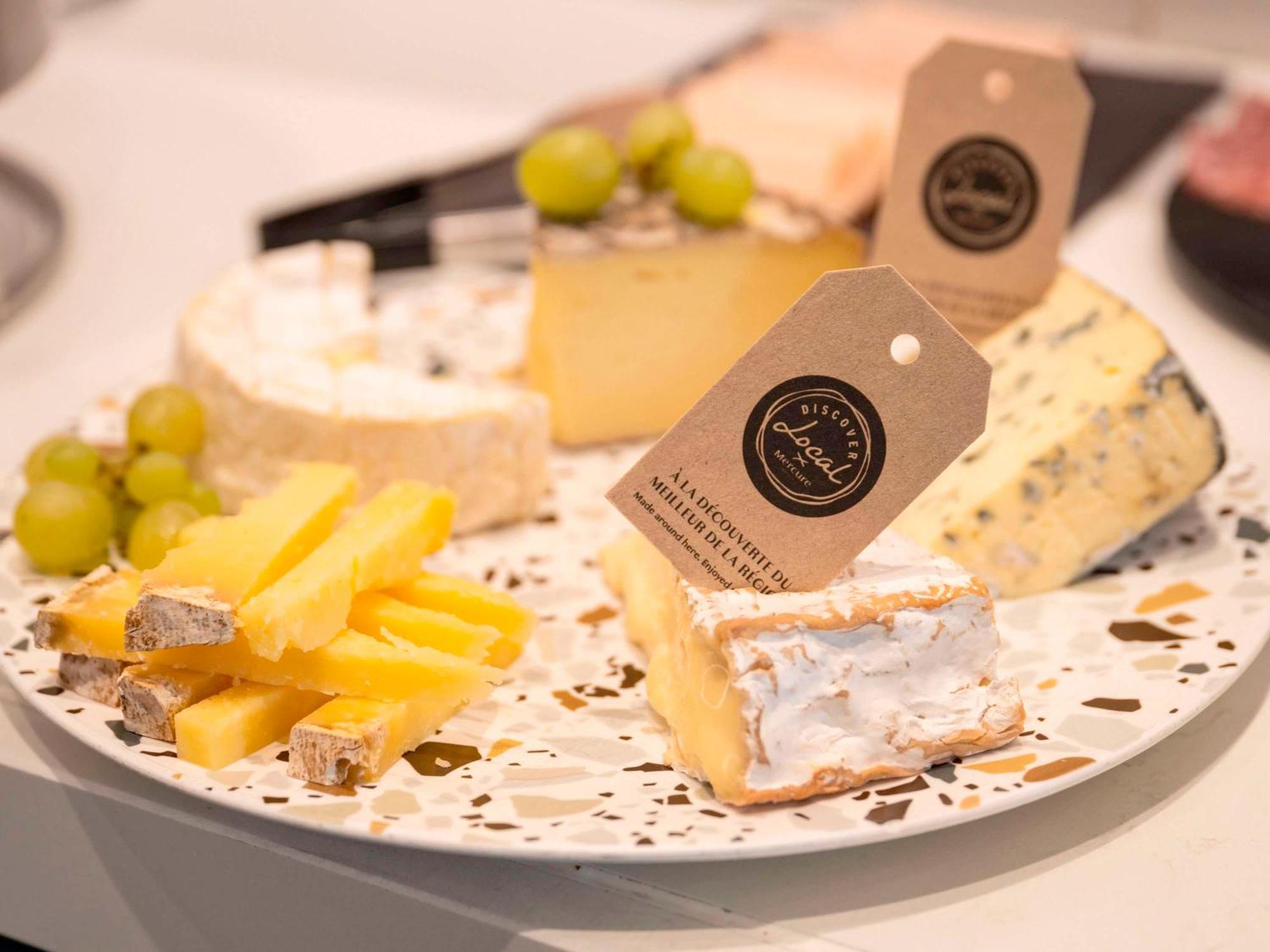 Mercure Paris Notre Dame Saint Germain Des Pres Екстер'єр фото