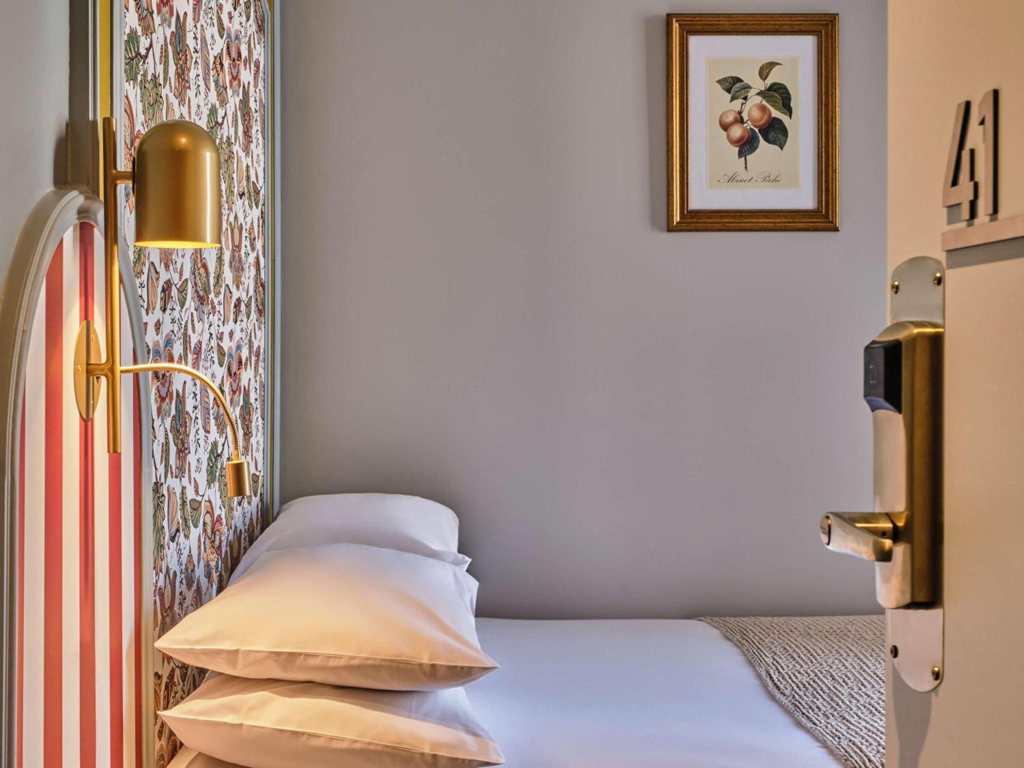 Mercure Paris Notre Dame Saint Germain Des Pres Екстер'єр фото